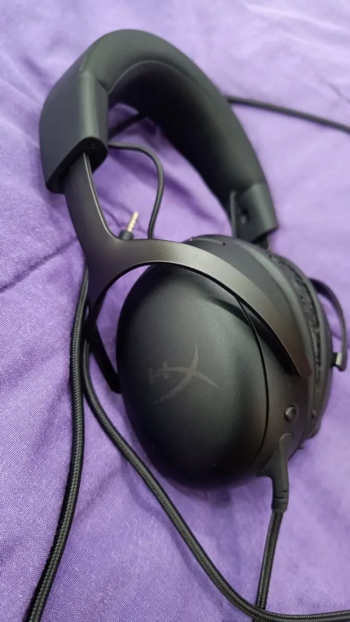  HYPERX CLOUD III ORIGINAL HEADSET - FUNCIONANDO PERFEITAMENTE | COM CAIXA E ACESSÓRIOS - Foto 2