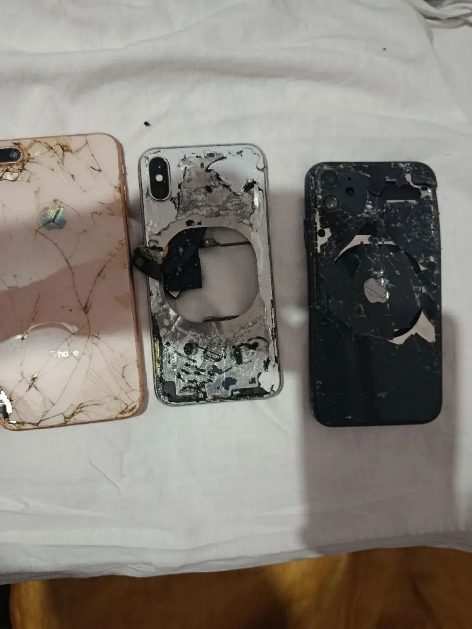 iPhones tela quebrada  - Foto 2