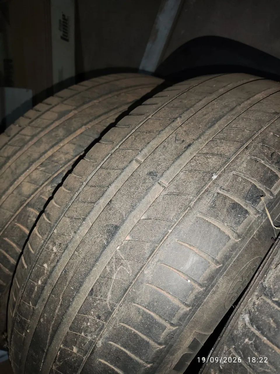 Pneu 225 R60 17 - Foto 3