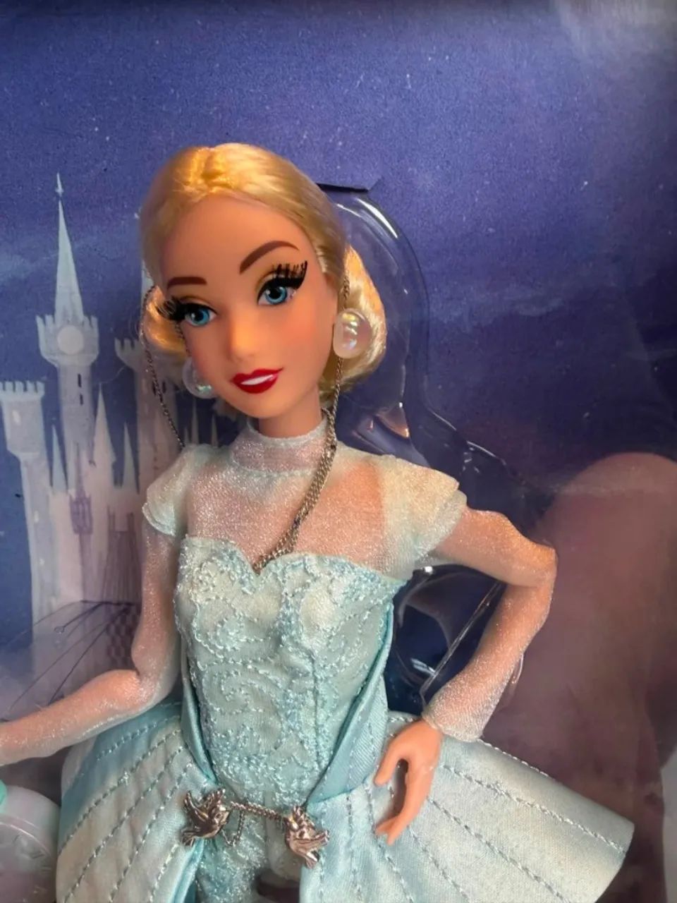  BONECA CINDERELLA DISNEY DESIGNER COLLECTION, EDICAO DE COLECIONADOR - Foto 5