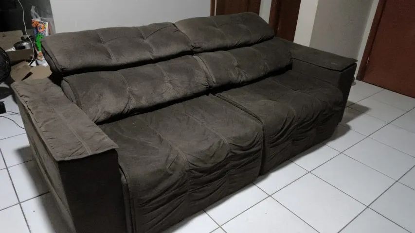 Sofá 4 Lugares Luizzi Tivoli Retrátil e Reclinável Suede Marrom