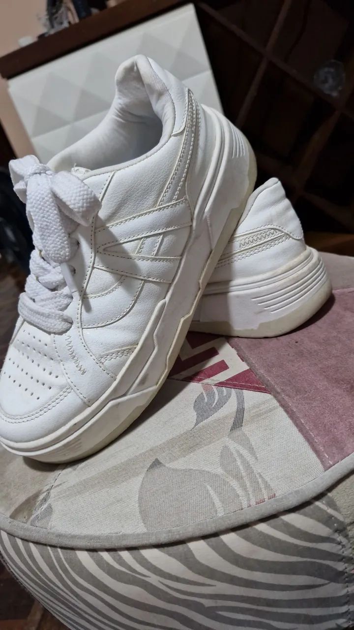 Tênis em couro feminino - Foto 3