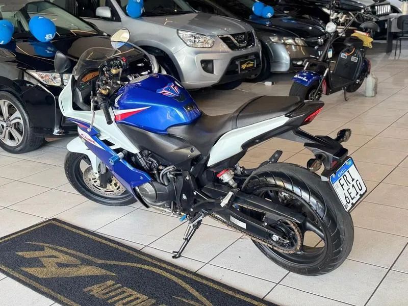 HONDA CBR 600F 2014 - Foto 2