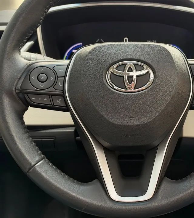 Toyota Corolla Altis Prem. Hybrid 1.8 Flex AUT, foto 17 de 20