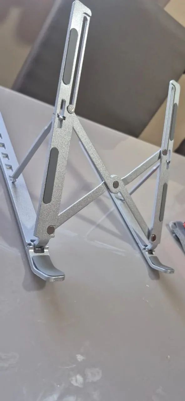 Suporte dobrável para notebook, tablet e celular - Foto 3