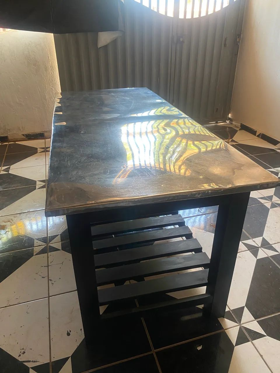 Mesa revestida de inox - Foto 3