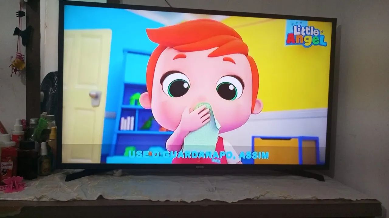 Vende se uma tv Samsung 43 polegadas 1.150 - Foto 2