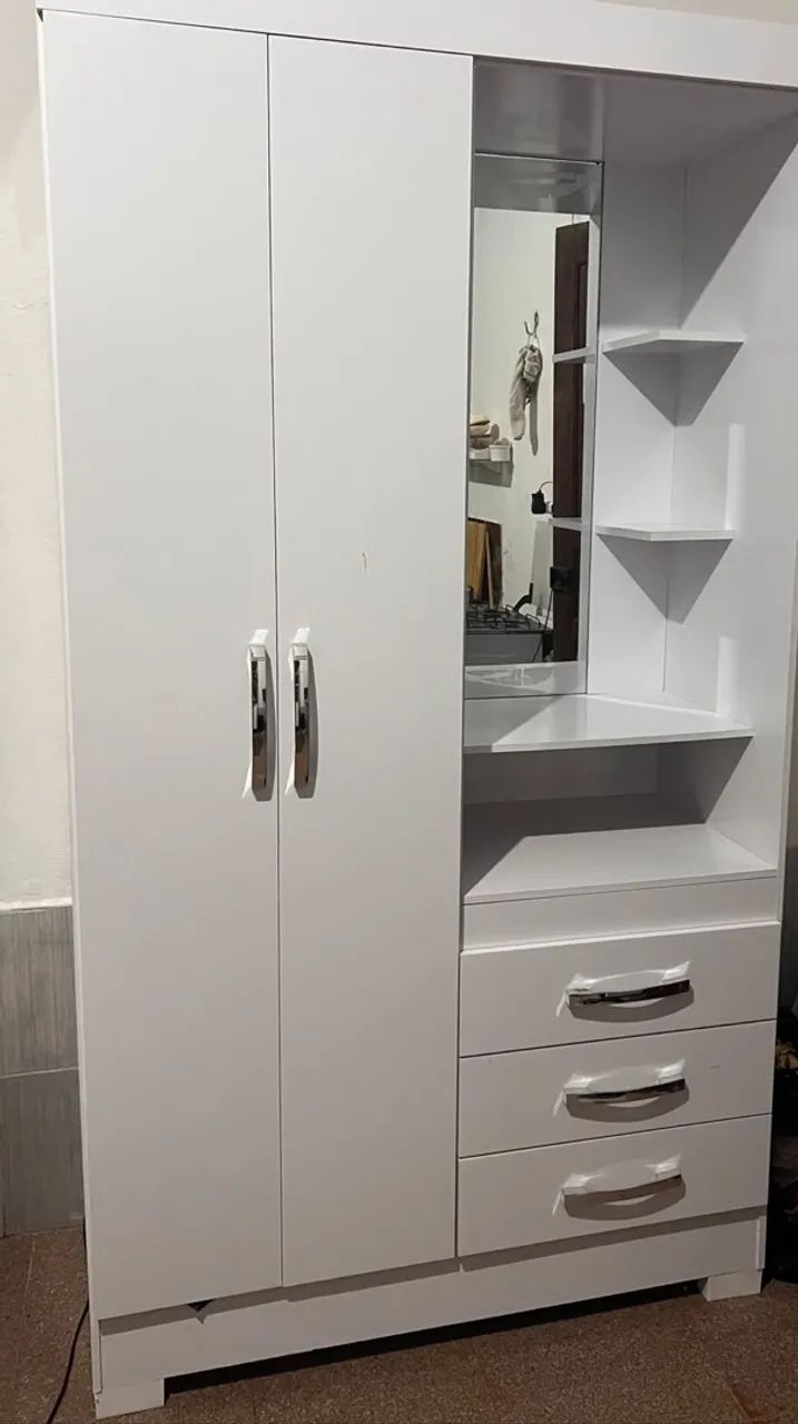 Guarda Roupa de solteiro 
