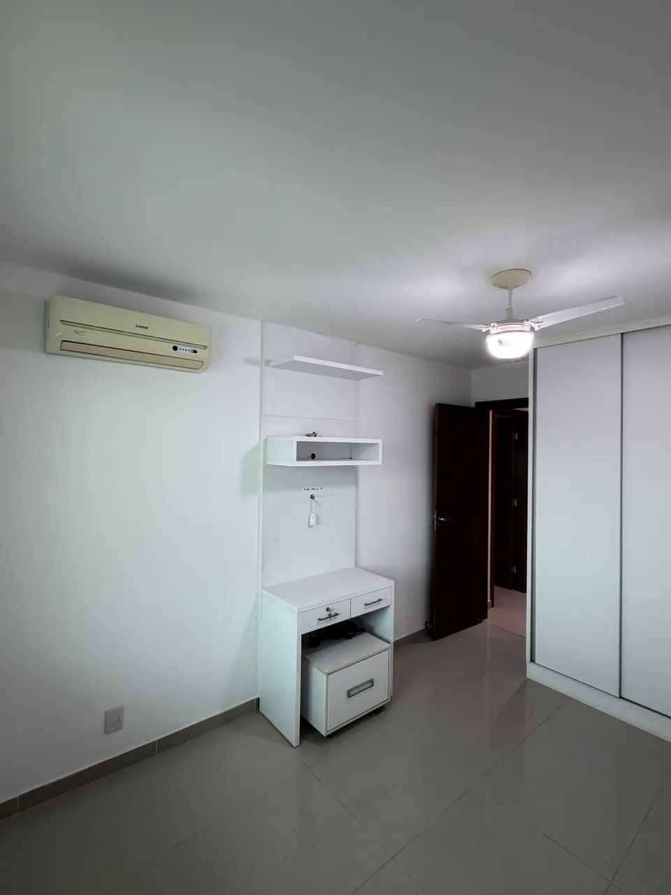 Alugo Apartamento Cavaleiros - Foto 5