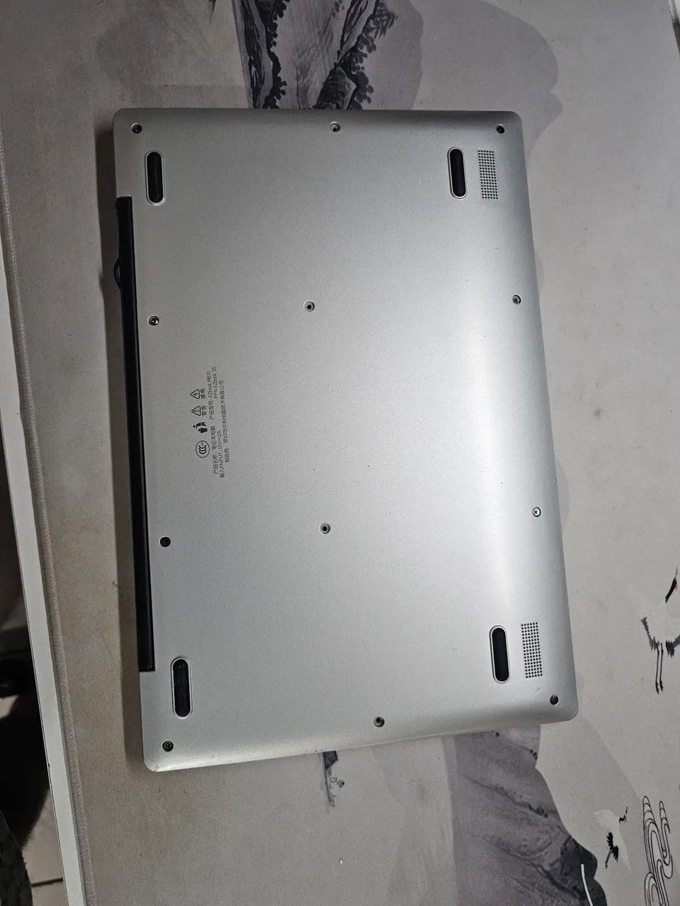 Notebook SEM HD e dobradiça ruim  - Foto 5