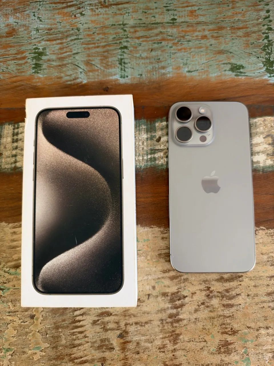 iPhone 15 Pro Max 256 Titânio novíssimo  - Foto 2