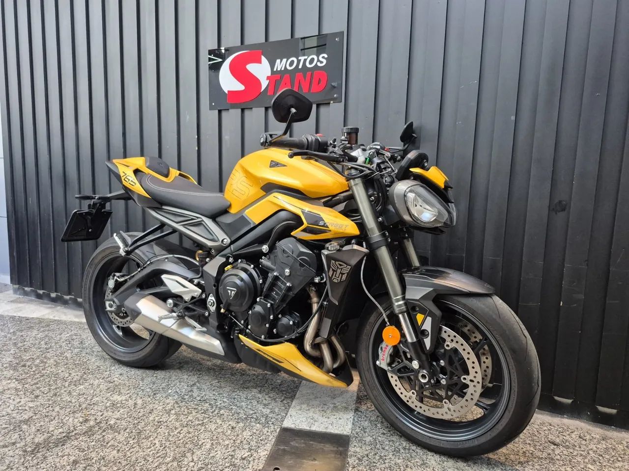 Street triplo 765 rs - Foto 2