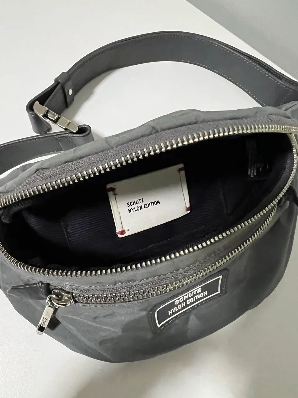 Pochete Schutz  - Foto 4