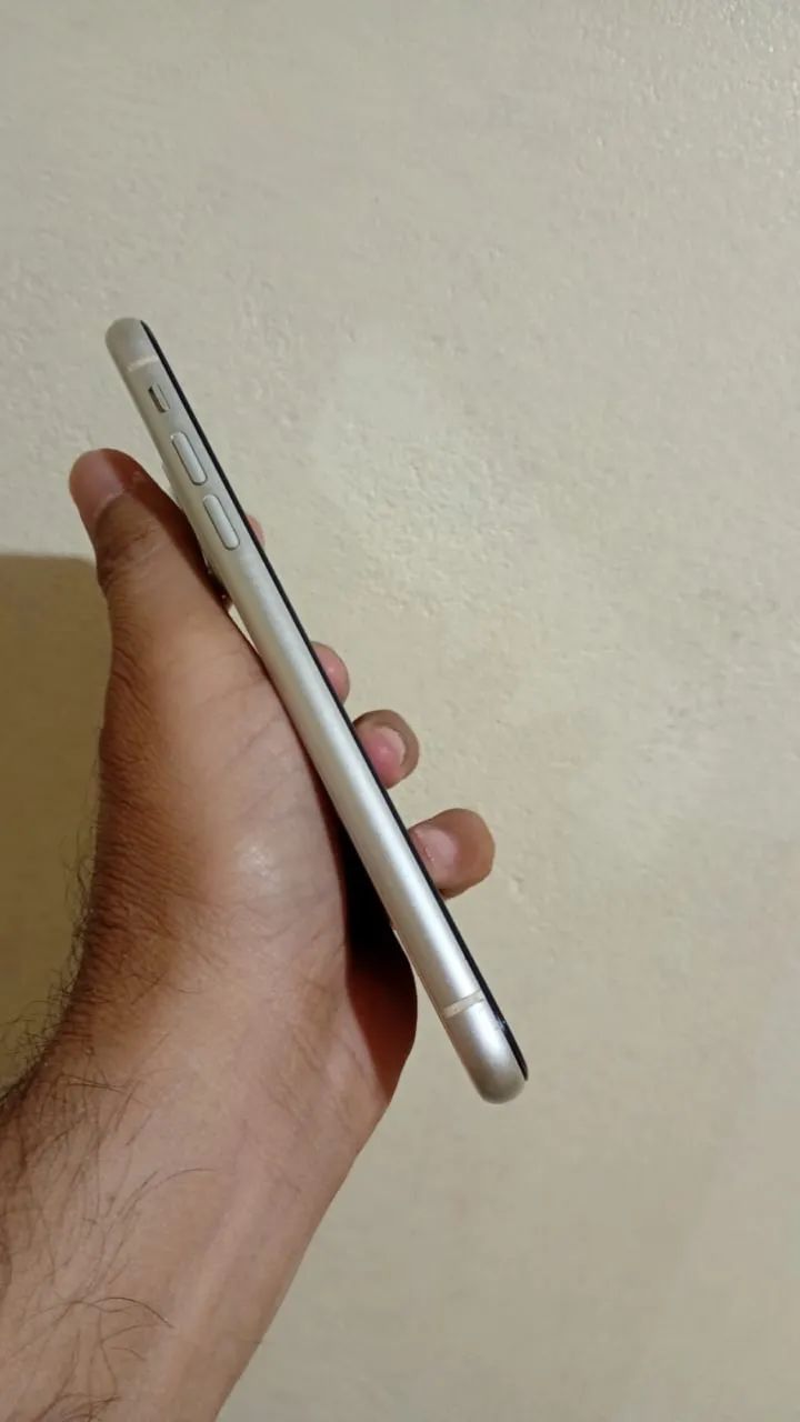 Vendo iPhone 11 128gb! Conservado! - Foto 3