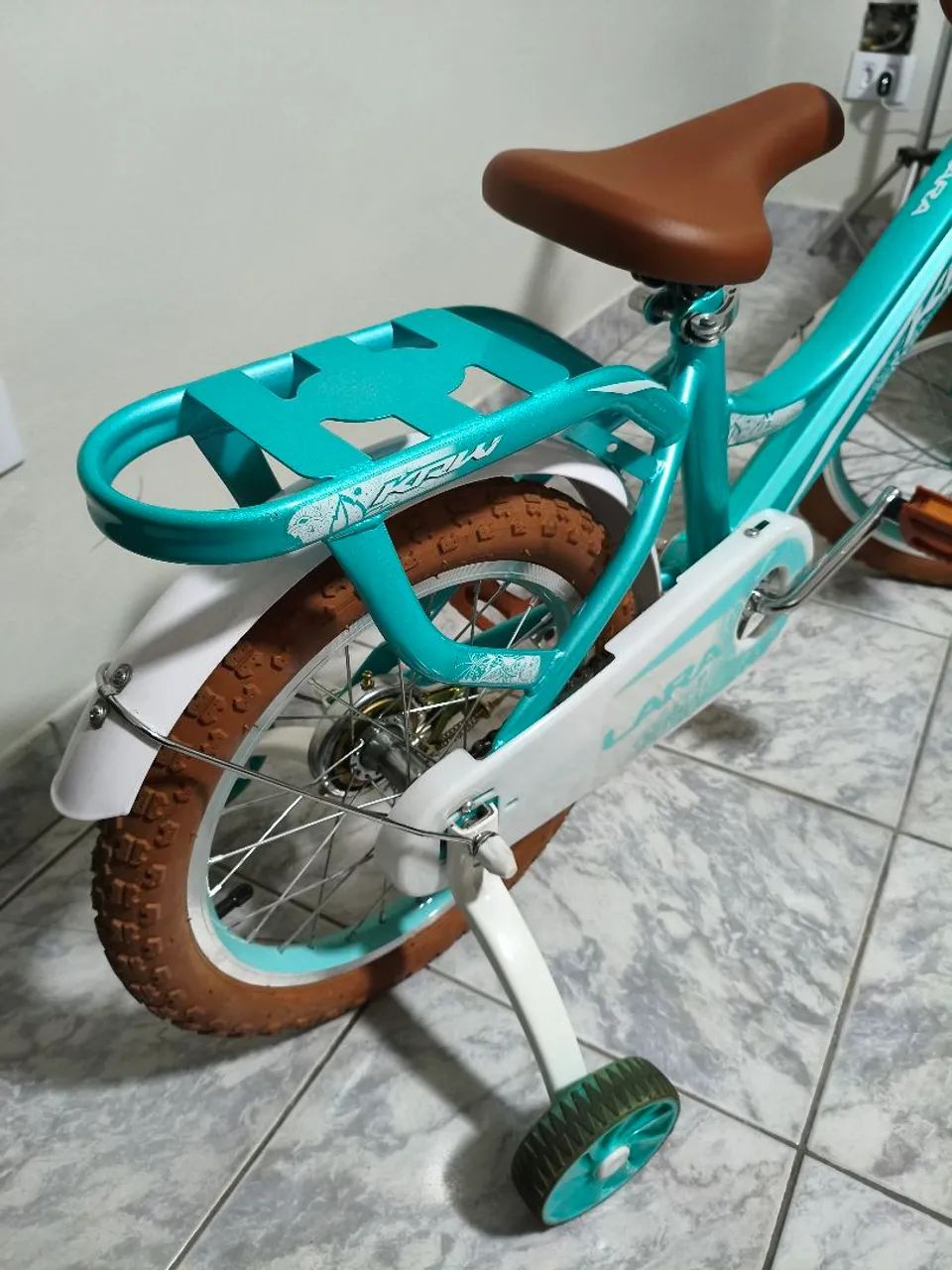 Bicicleta infantil aro 16 - Foto 5