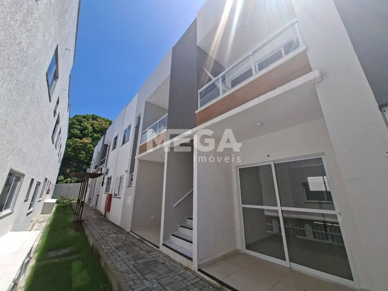 Apartamento com 2 suítes no bairro Curicaca em Caucaia, CE - Foto 2