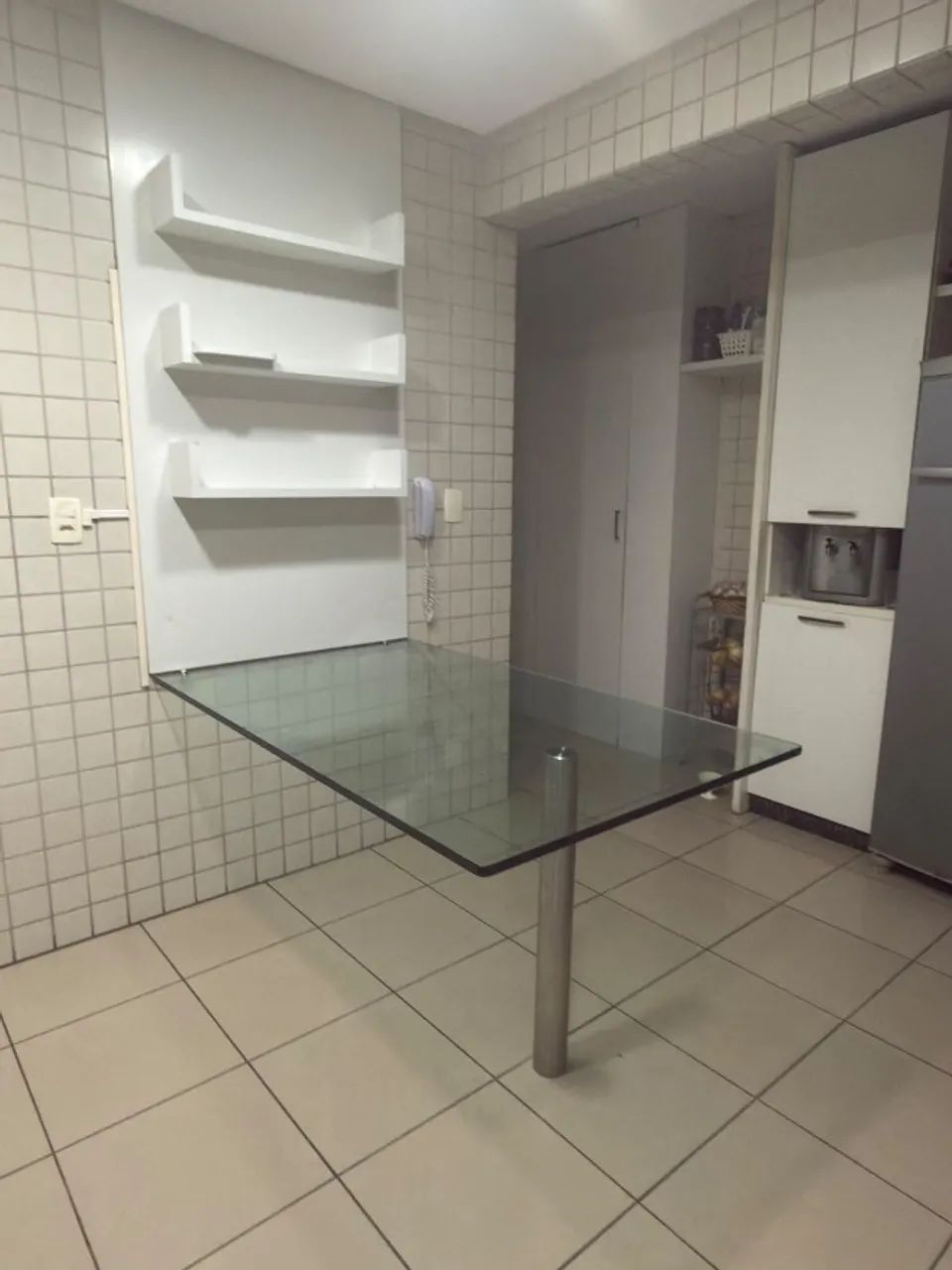 Mesa em Vidro Temperado com Pé de Alumínio - Foto 2