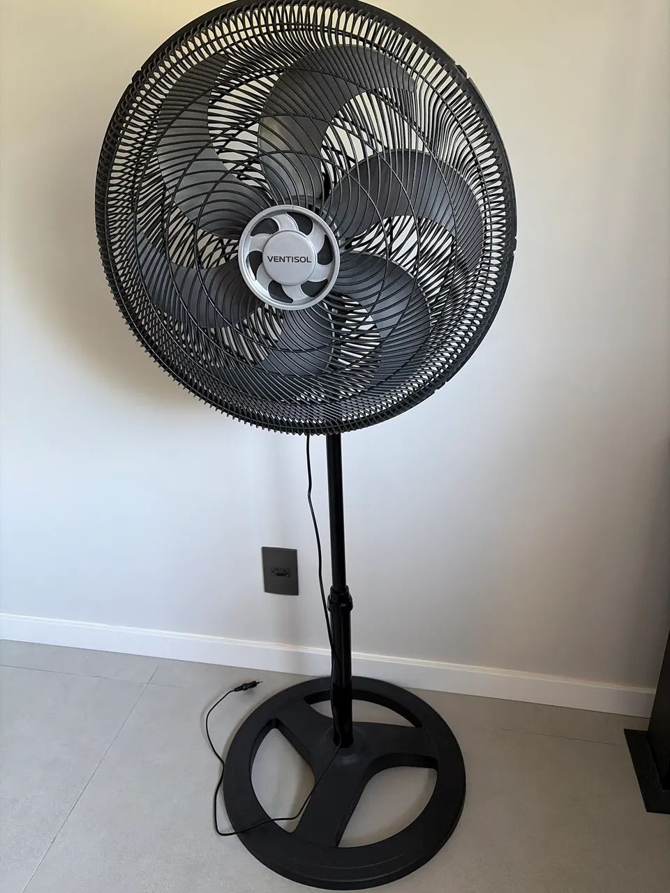 Ventilador De Coluna Turbo 6 Pás 50cm Ventisol