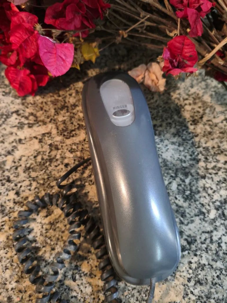 2 Telefones tipo gôndola ( CINZA CHUMBO da atual INTELBRAS + 1 BRANCO) - Foto 6