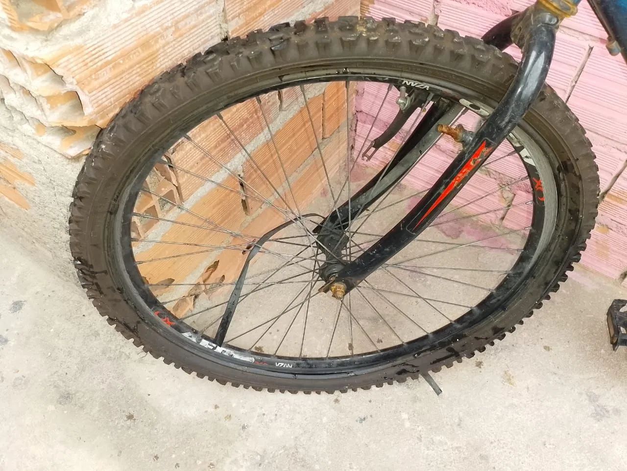 Bicicleta aro 26  - Foto 2