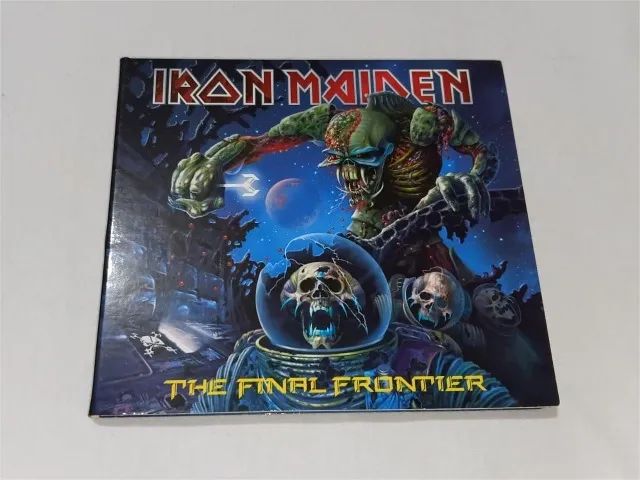 Iron Maiden - The Final Frontier - Edição Grega Com Revista - Foto 2