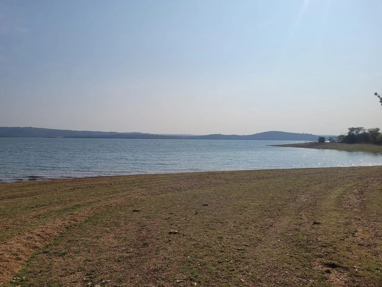 Vende se Rancho lago Corumbá 