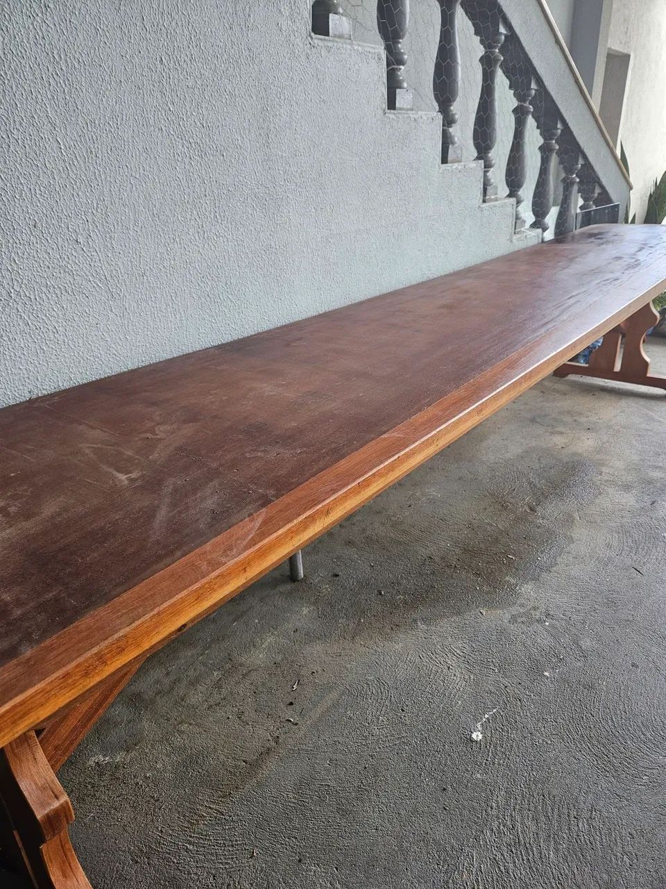 Mesa de madeira maciça  - Foto 4