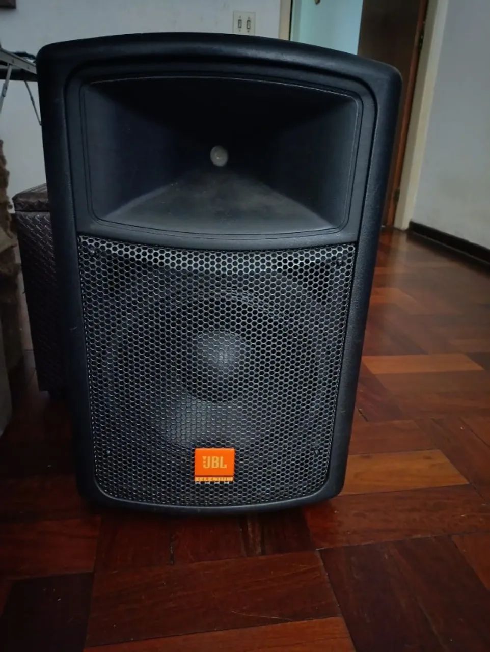 Caixa de Som JS121A JBL