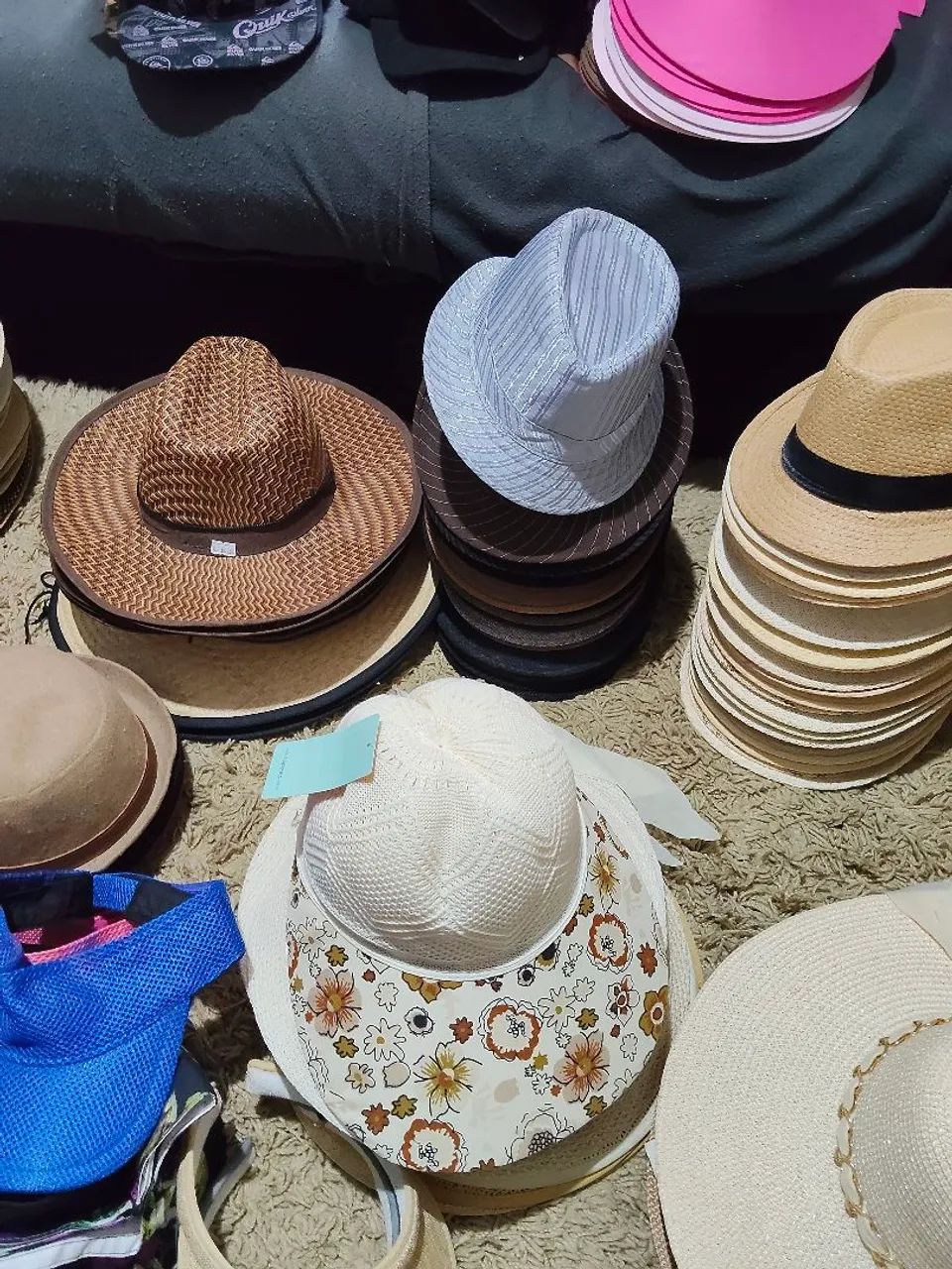 Chapéus novos