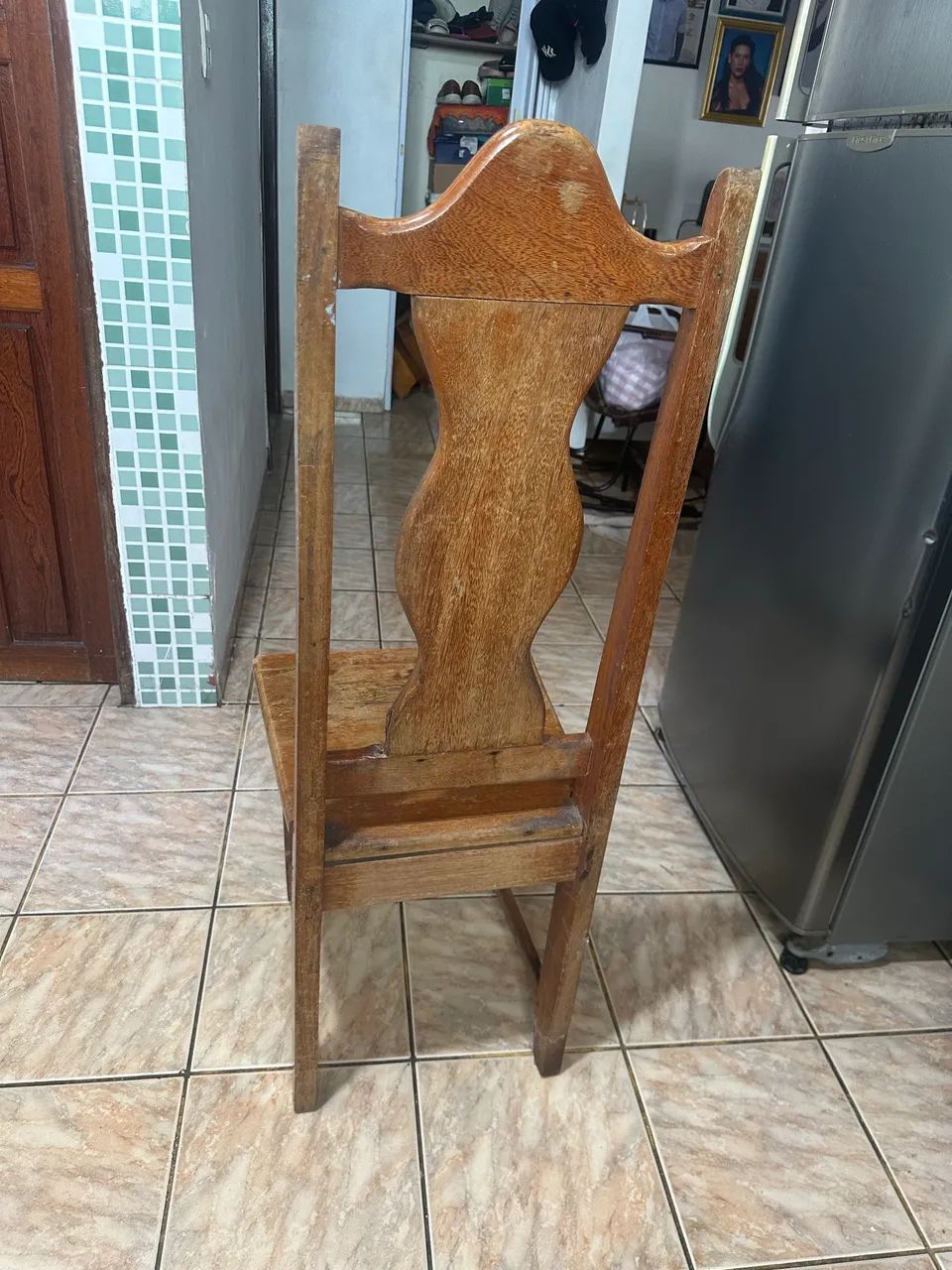 Cadeira de madeira  - Foto 2