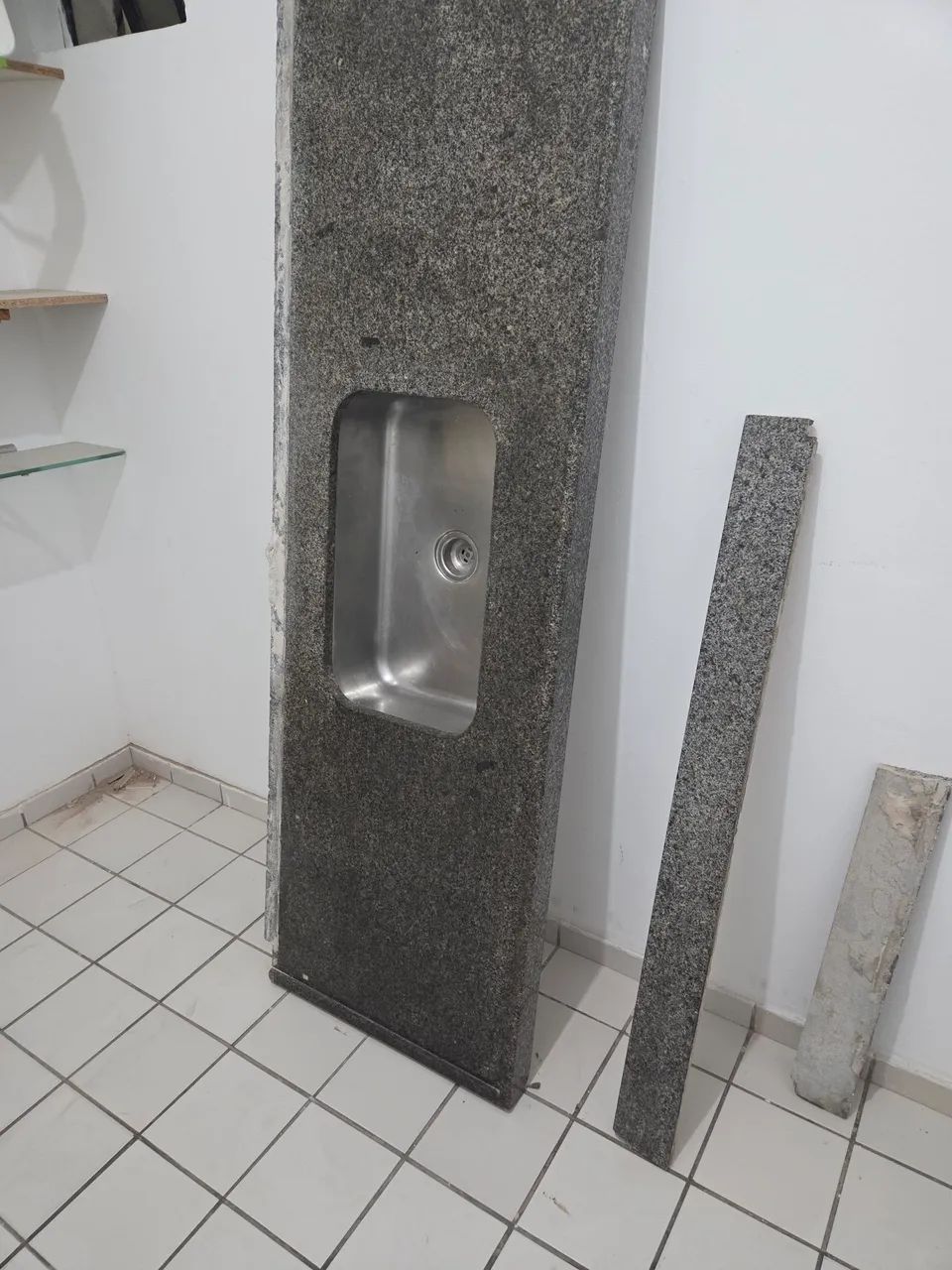Bancada de granito com cuba 61x185cm - Foto 4