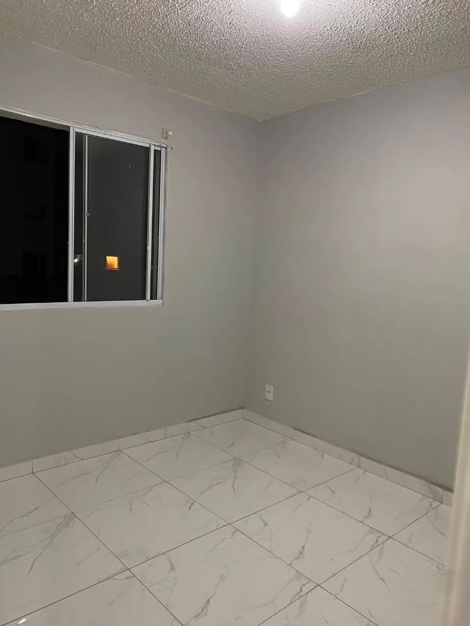 Aluga se apartamento no Éden 