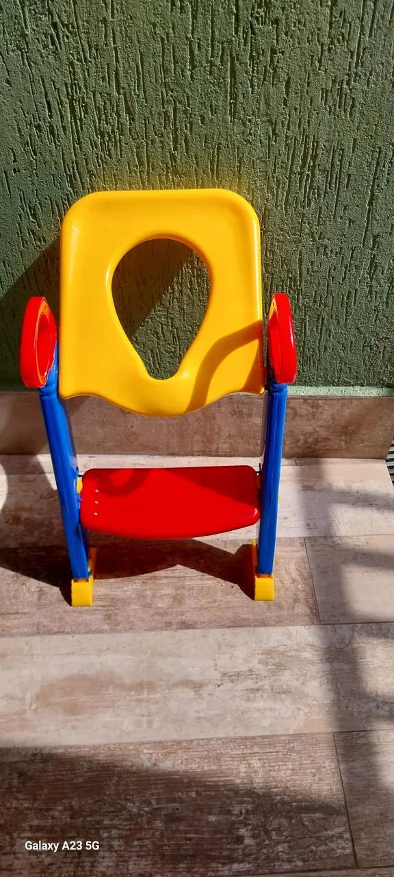 Suporte vaso sanitário infantil