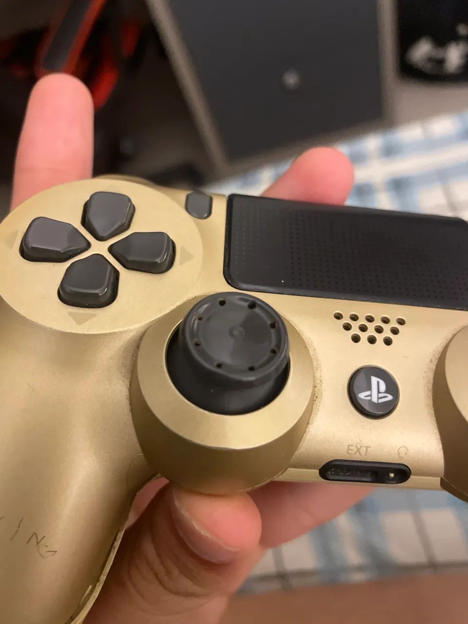Controle original ps4 Dourado - Foto 4