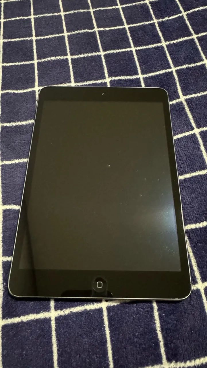 iPad mini 1 32GB Cinza Espacial