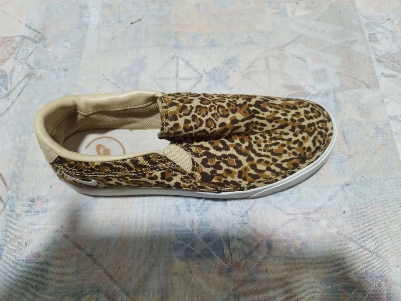 Tênis feminino Nike  - Foto 5