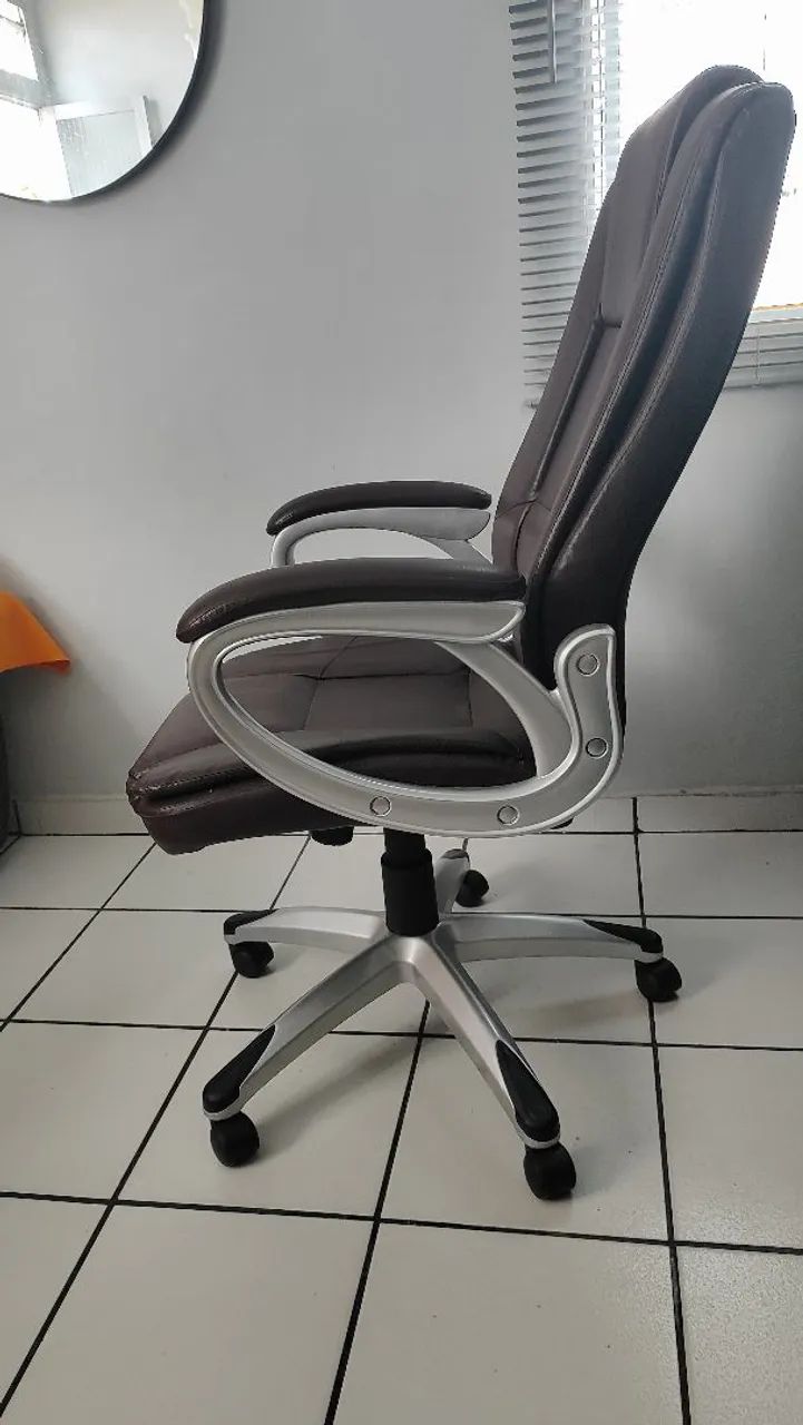 Cadeira Luxo Presidente  - Foto 2