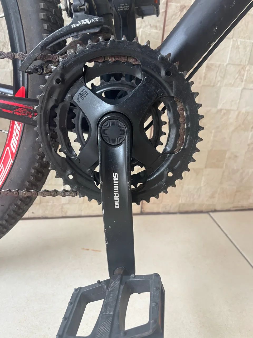 Bicicleta aro 29 acompanhar capacete e suporte para carro - Foto 4