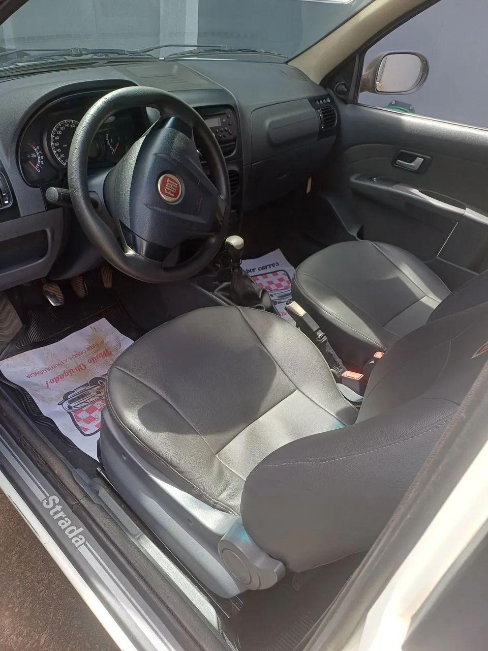 Fiat Strada Working 1.4 MPI Fire Flex 8V CD 2013 - Foto 5