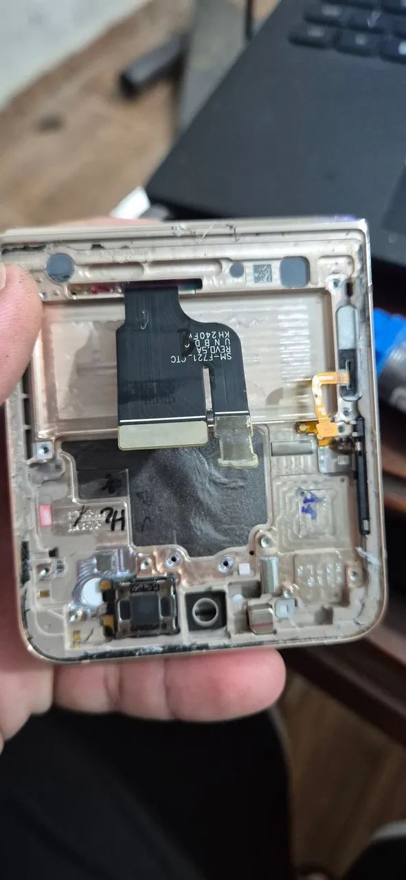 Aro galaxy Z flip 4  - Foto 3