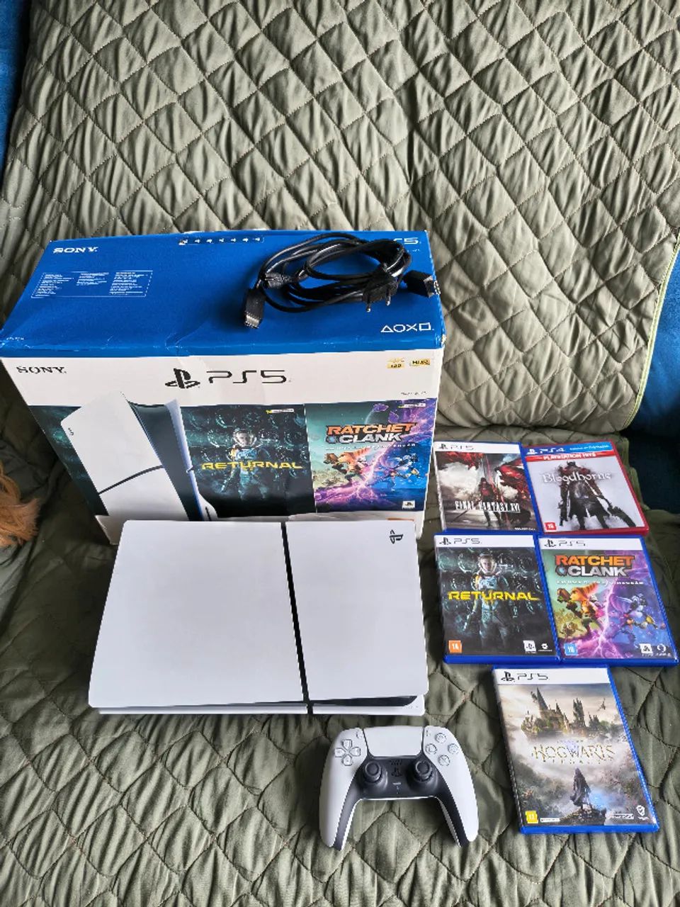 Playstation 5 Slim + 5 jogos - Apenas venda!