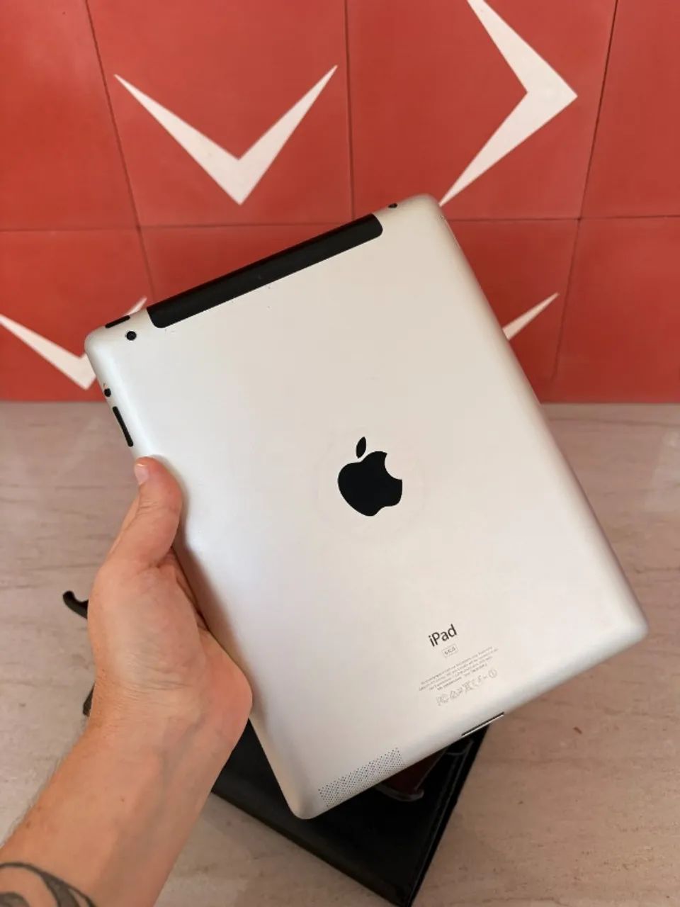 iPad 2 Apple 64 GB Wi-Fi + 3G em estado impecável
