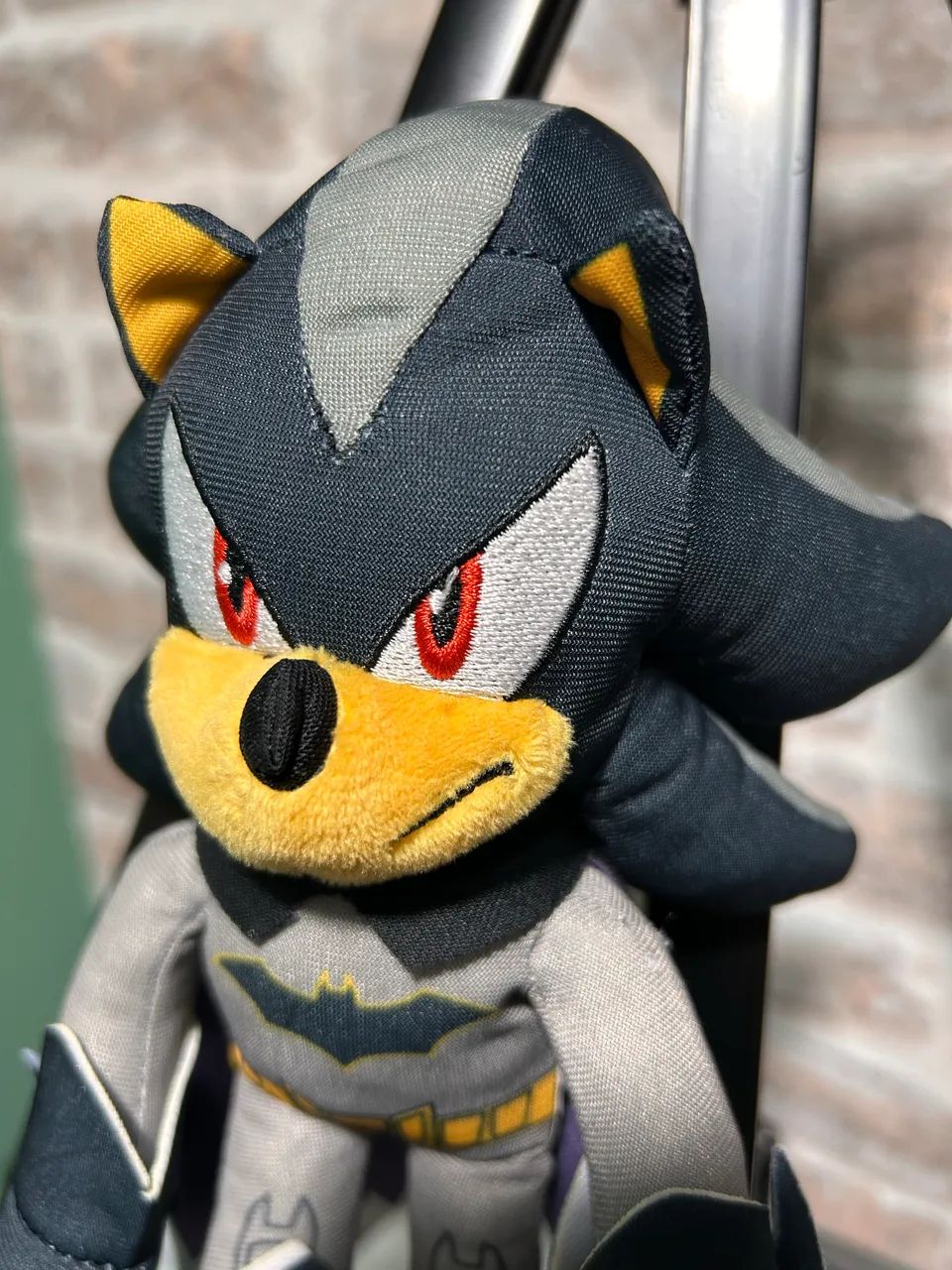 Pelúcia Shadow The Hedgehog Batman