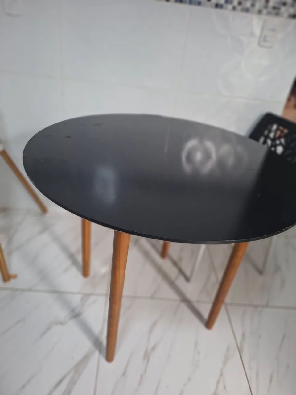 Mesa com 4 cadeiras