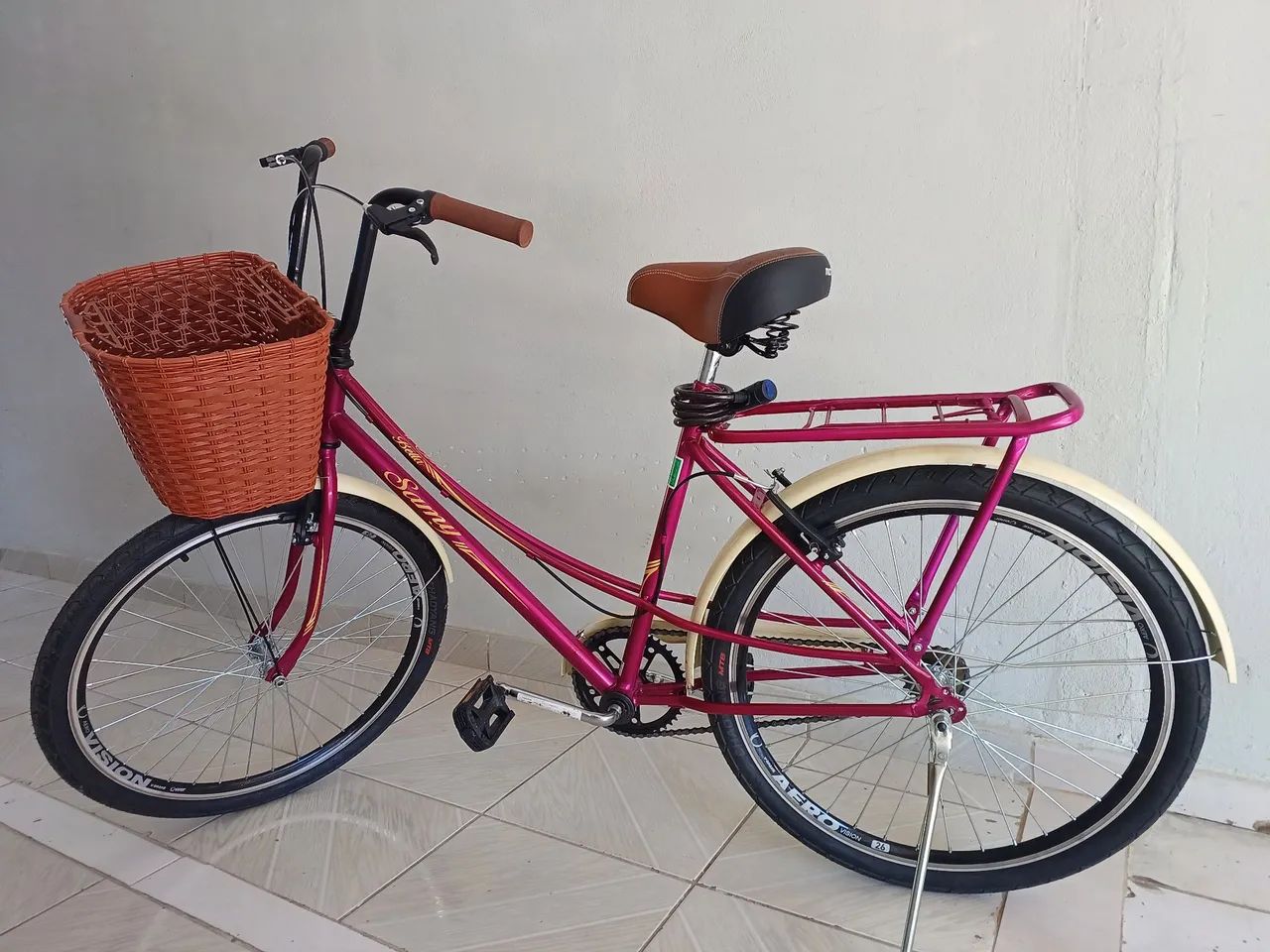 Bicicleta retro 1 mês de uso 