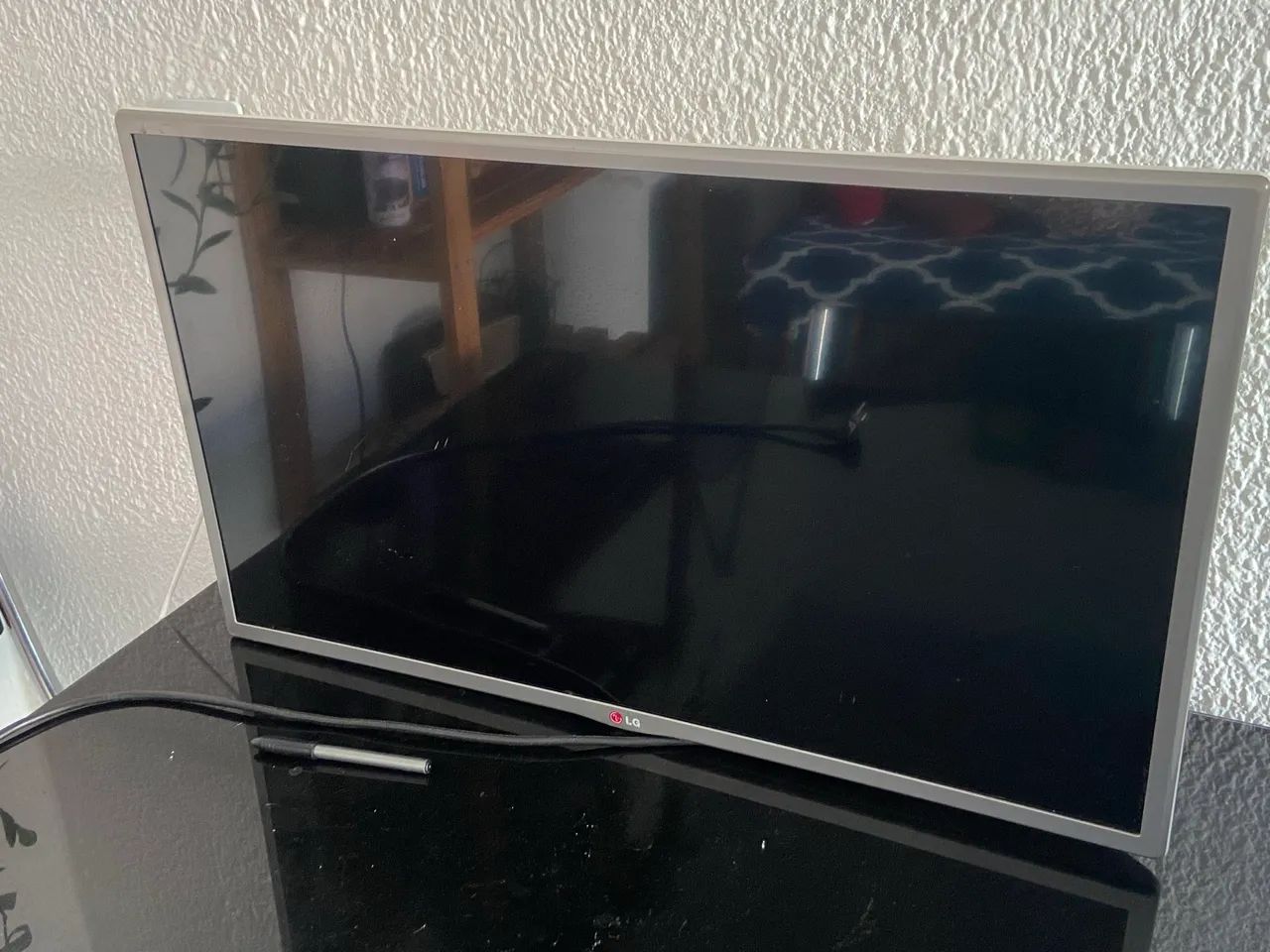 Vendo Tv LG 32 polegadas - Foto 3