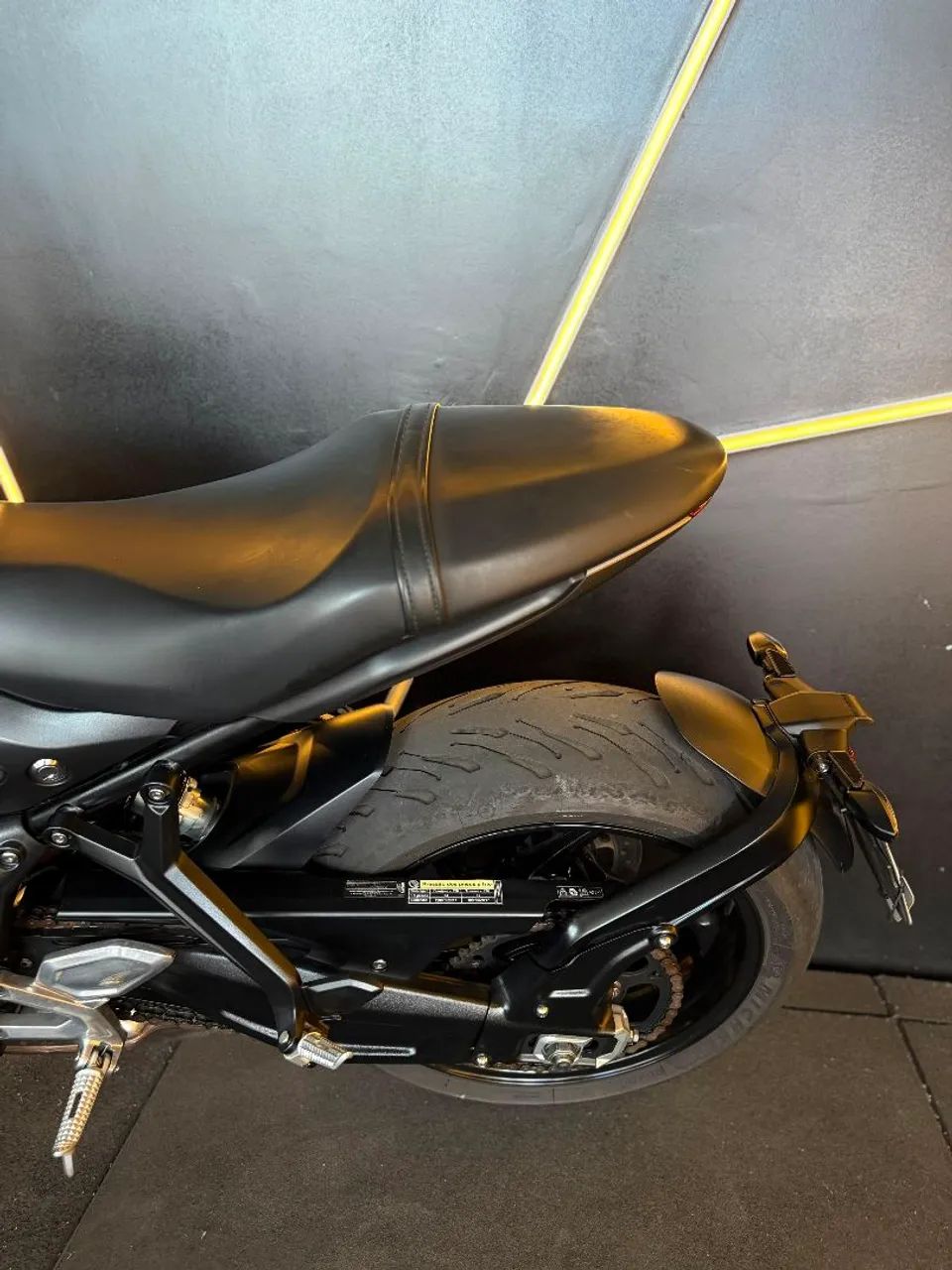 Triumph Trident 660 2023 - Foto 2