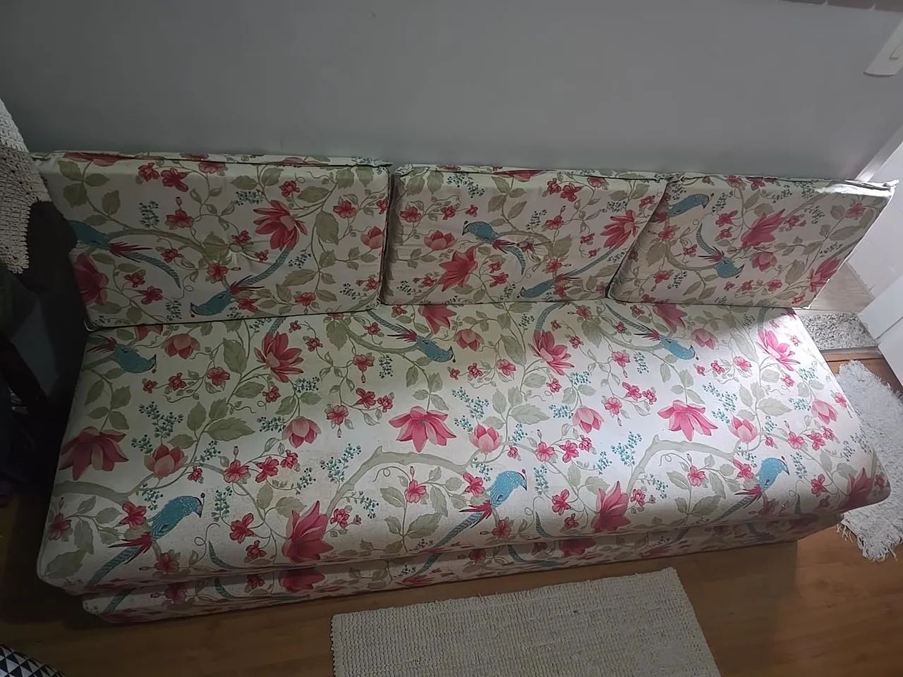 Sofá-Cama Casal 3 Lugares - Confortável e Bem Conservado - Foto 2