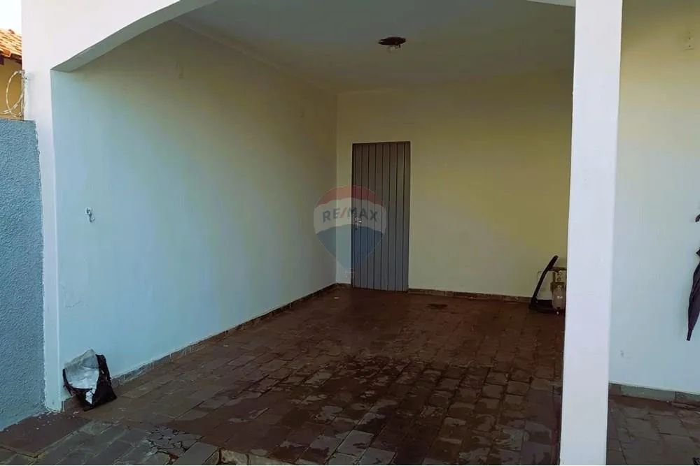Casa dos Sonhos em Lins: Conforto e Praticidade - Foto 4