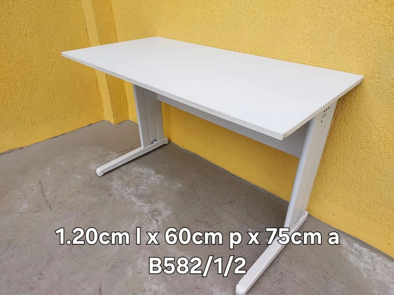 Mesa escritório funcional  - Foto 3